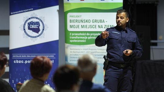 Bieruńscy seniorzy szkolili się z cyberbezpieczeństwa
