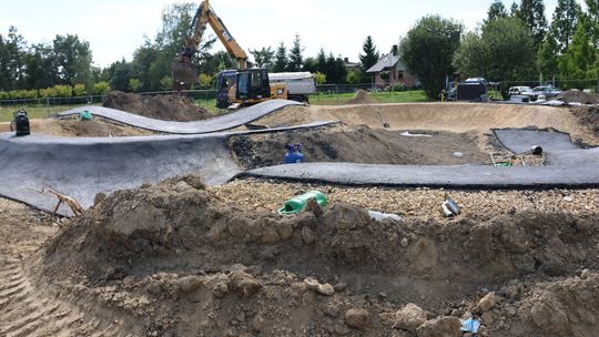 Pumptrack nabiera kształtów