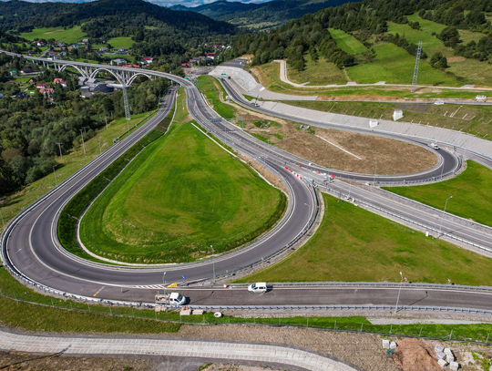 „Ekspresówką” w świat