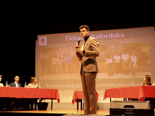 Pierwsza Debata Oksfordzka w Bieruniu Pierwsza Debata Oksfordzka w Bieruniu