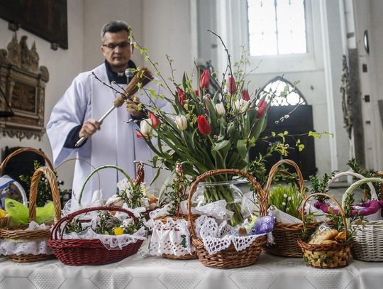 Świąteczne obyczaje - Wielka Sobota, Wielka Niedziela, Poniedziałek Wielkanocny