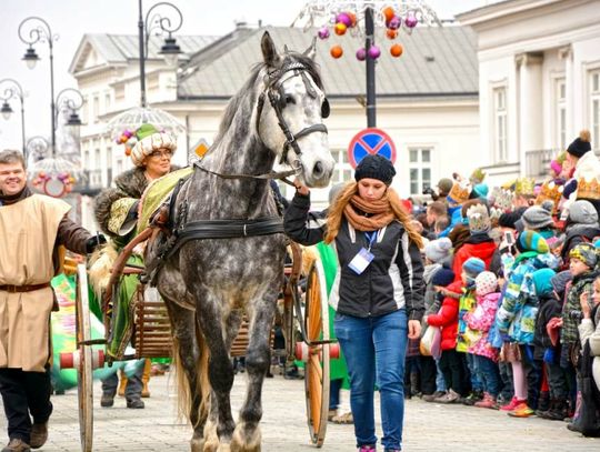 W sobotę ulicami 800 miast przejdą Orszaki Trzech Króli