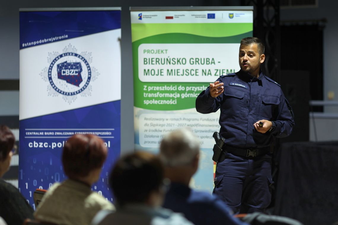 Bieruńscy seniorzy szkolili się z cyberbezpieczeństwa