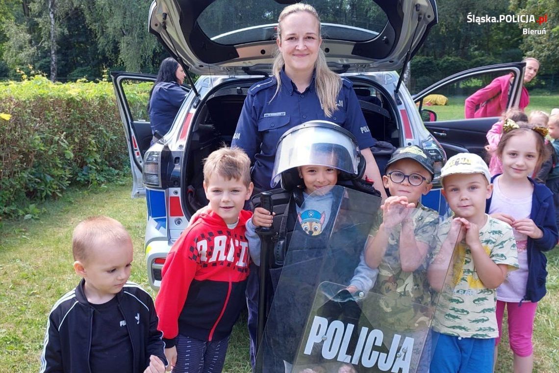 Na basenie w Lędzinach „kręci mnie bezpieczeństwo nad wodą”